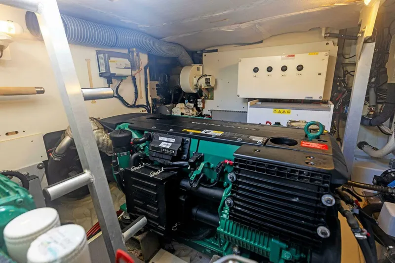 Slide: The Image of Prestige 460 2018 - 5007407