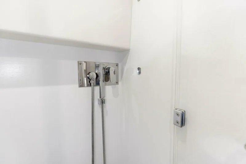 Slide: The Image of Prestige 460 2018 - 5007420