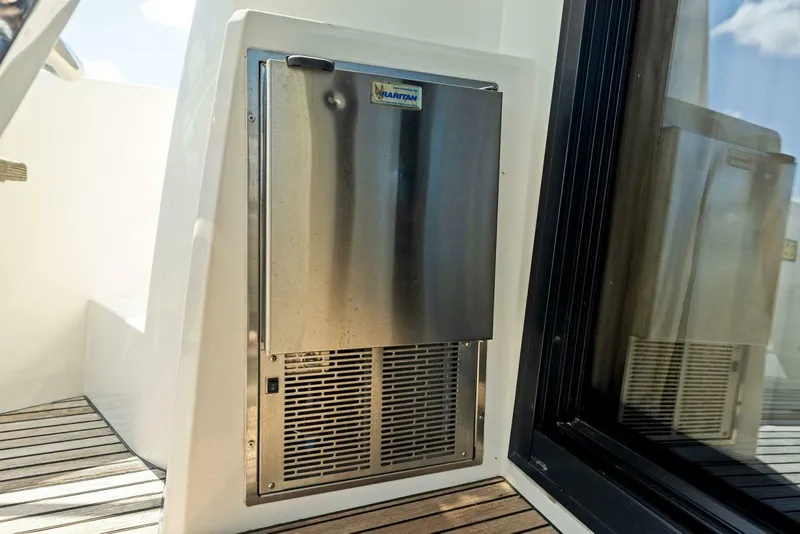 Slide: The Image of Prestige 460 2018 - 5007451