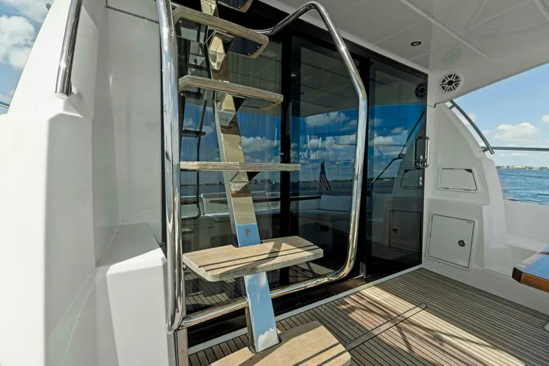 Slide: The Image of Prestige 460 2018 - 5007455