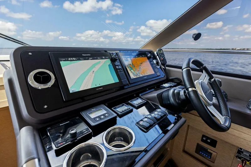 Slide: The Image of Prestige 460 2018 - 5007461