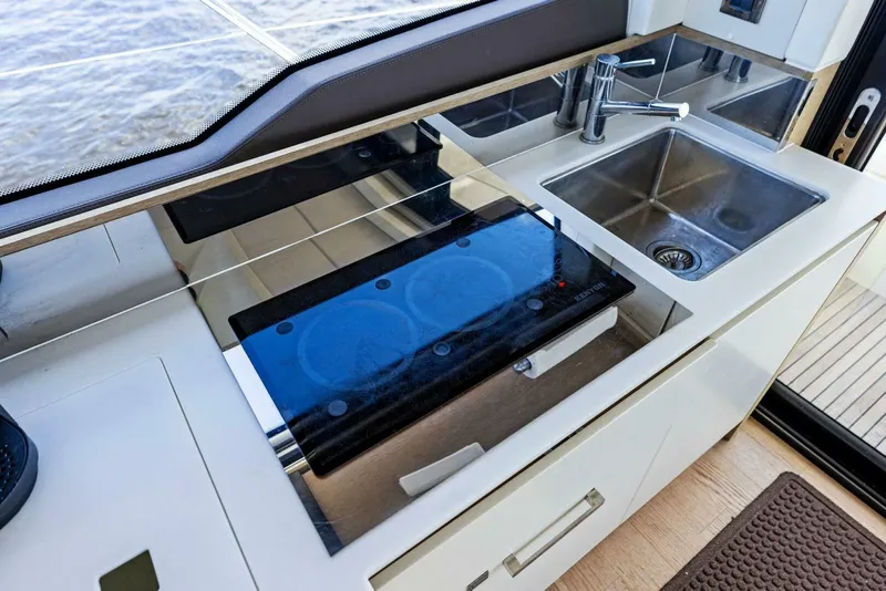 Slide: The Image of Prestige 460 2018 - 5007471