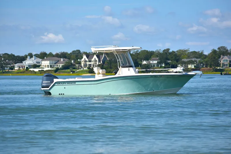 Slide: The Image of Grady-White Fisherman 236 2021 - 5007886