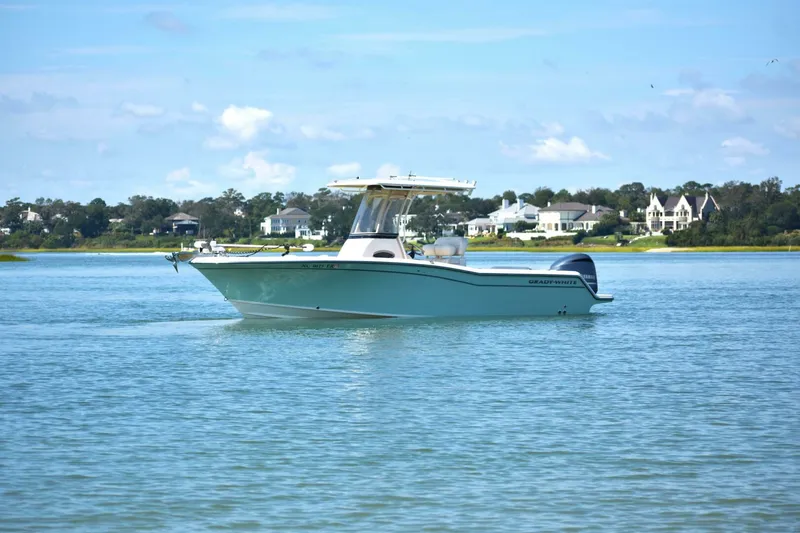 Slide: The Image of Grady-White Fisherman 236 2021 - 5007888