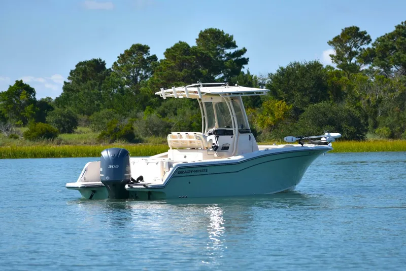 Slide: The Image of Grady-White Fisherman 236 2021 - 5007891