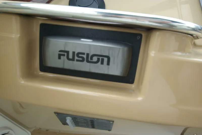 Slide: The Image of Carver 444 Cockpit Motoryacht 2001 - 5008011