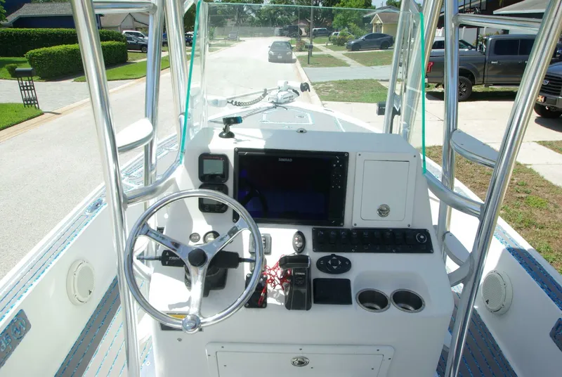 Slide: The Image of Cape Horn Center Console 2010 - 5008045