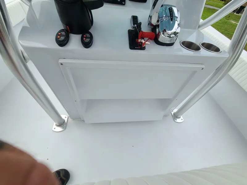 Slide: The Image of Morgan 24 2022 - 5012573