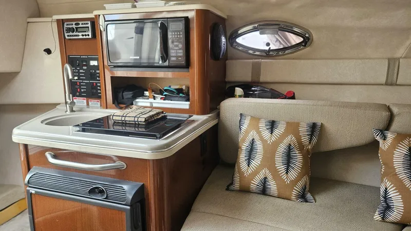 Slide: The Image of Sea Ray 240 Sundancer 2008 - 5004976