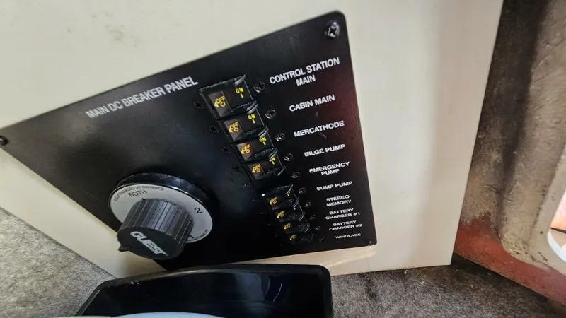 Slide: The Image of Sea Ray 240 Sundancer 2008 - 5004999