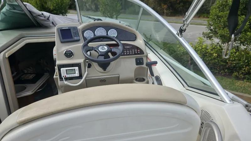 Slide: The Image of Sea Ray 240 Sundancer 2008 - 5004962