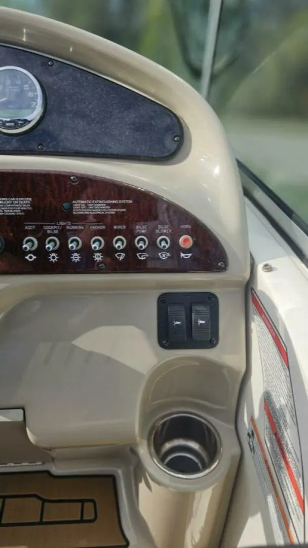 Slide: The Image of Sea Ray 240 Sundancer 2008 - 5004981