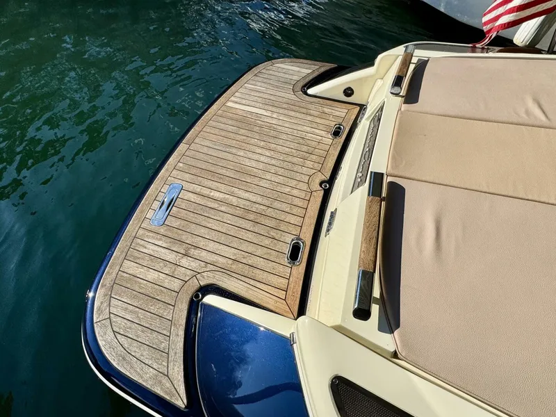 Slide: The Image of Chris-Craft Launch 27 Heritage Trim Edition - Surf 2018 - 4997100