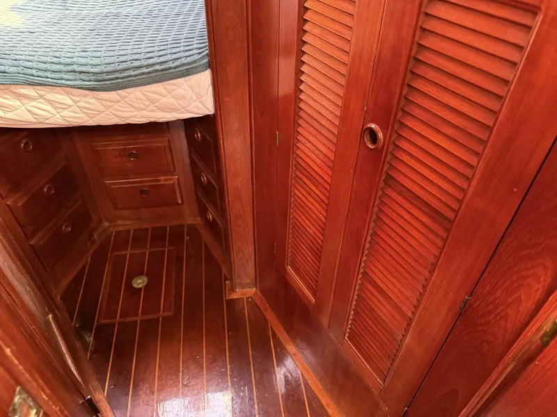 Slide: The Image of Endeavour 42 1985 - 5026374