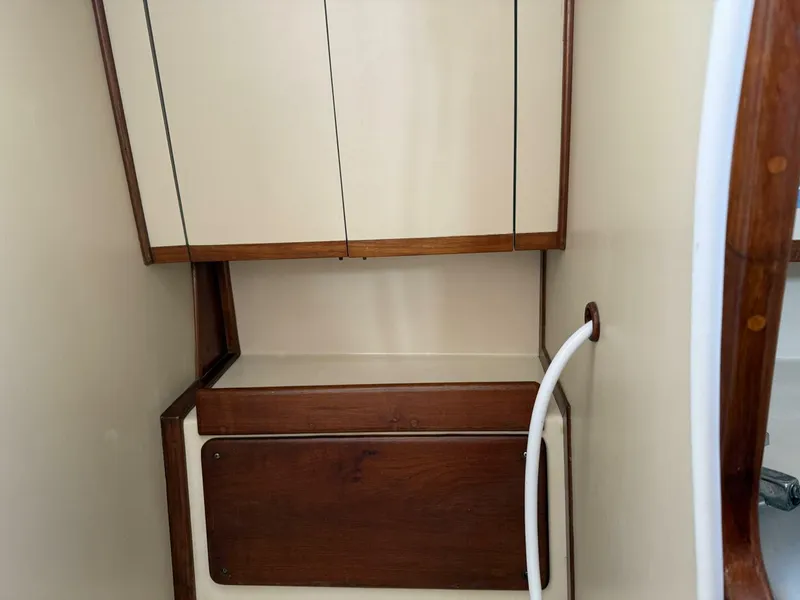 Slide: The Image of Endeavour 42 1985 - 5026384