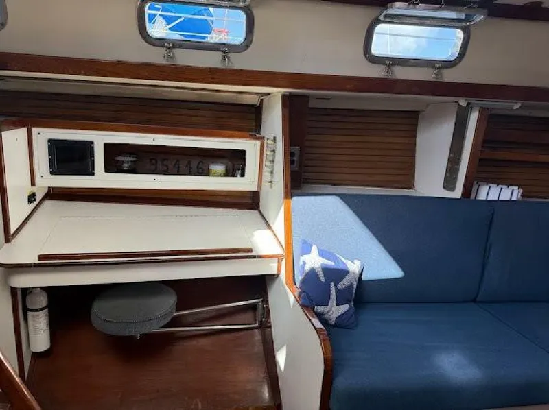 Slide: The Image of Morgan 44 1989 - 5028802