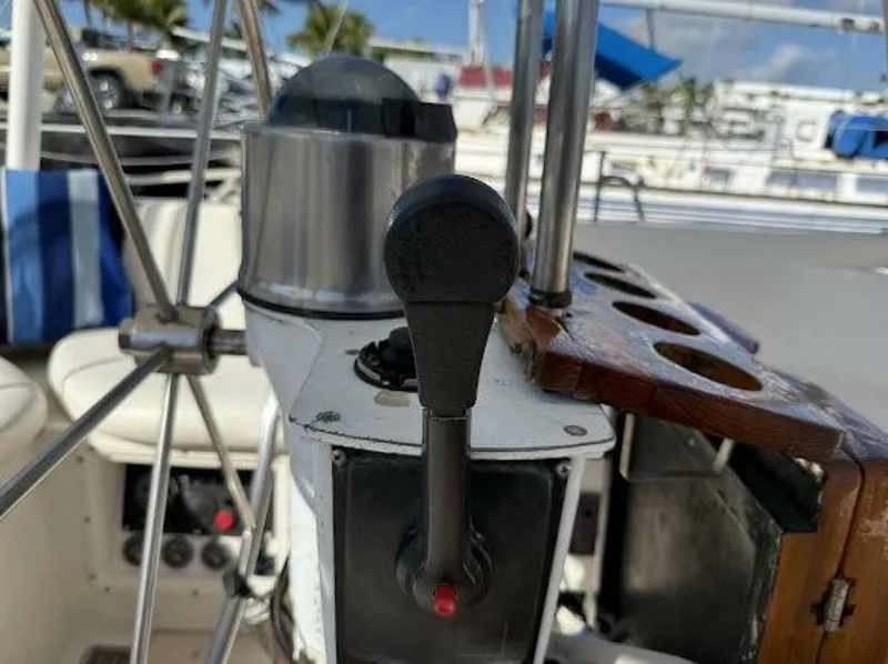 Slide: The Image of Morgan 44 1989 - 5028824