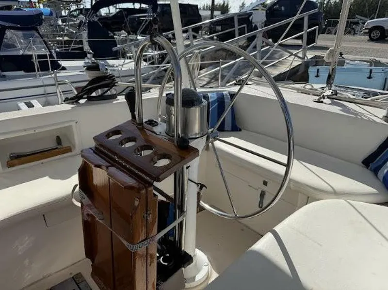 Slide: The Image of Morgan 44 1989 - 5028829