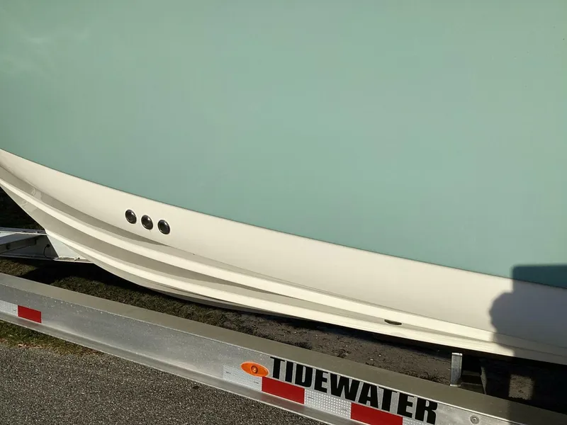 Slide: The Image of Tidewater 280 Adventure 2021 - 5127808