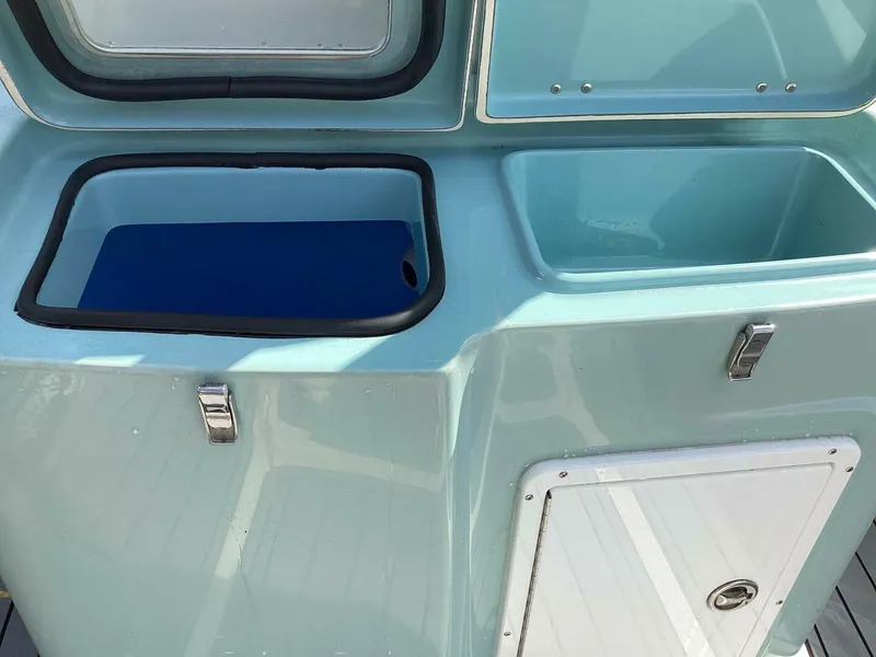 Slide: The Image of Tidewater 280 Adventure 2021 - 5127835