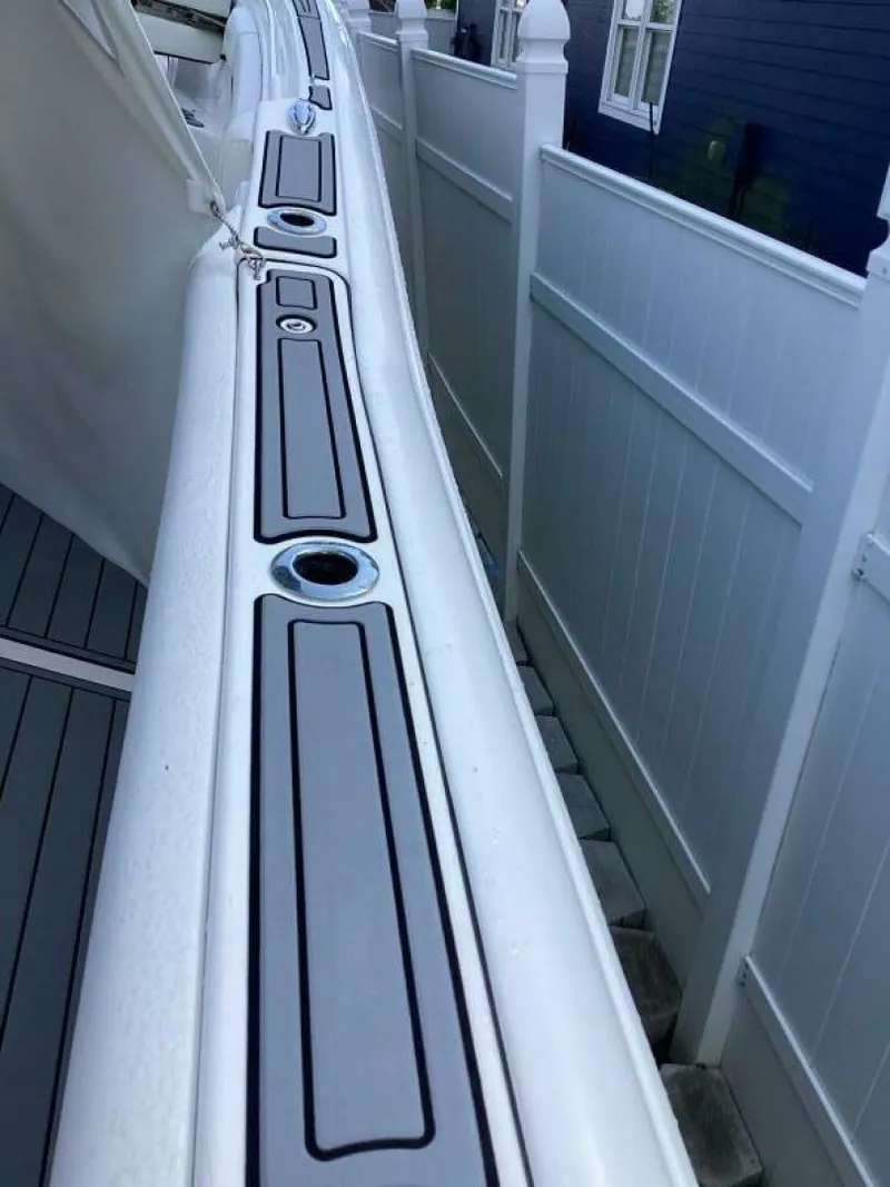 Slide: The Image of Tidewater 280 Adventure 2021 - 5127836