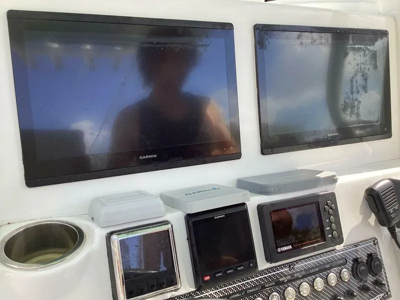 Slide: The Image of Tidewater 280 Adventure 2021 - 5127869