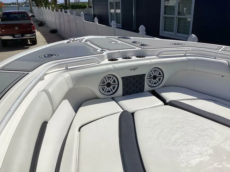 Slide: The Image of Tidewater 280 Adventure 2021 - 5127886