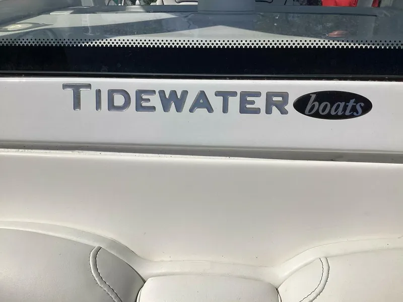 Slide: The Image of Tidewater 280 Adventure 2021 - 5127895