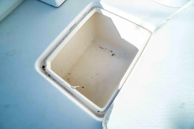 Slide: The Image of 1999 Ocean 56 Convertible Tunar - 5003172