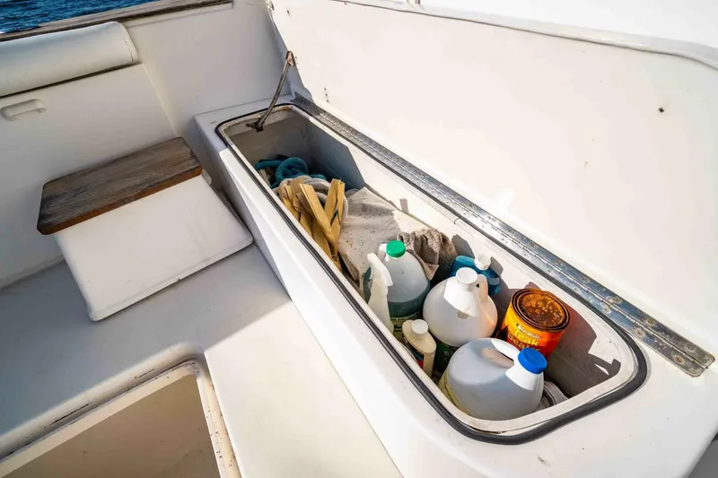 Slide: The Image of 1999 Ocean 56 Convertible Tunar - 5003173