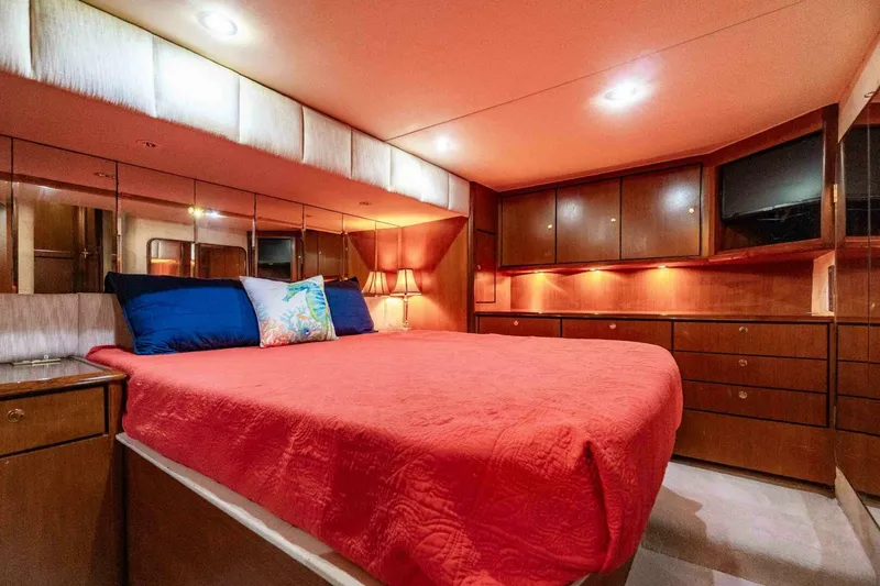 Slide: The Image of 1999 Ocean 56 Convertible Tunar - 5003163