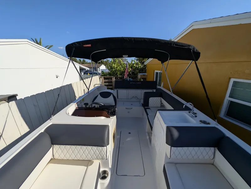 Slide: The Image of Bayliner DX2000 2022 - 6083273
