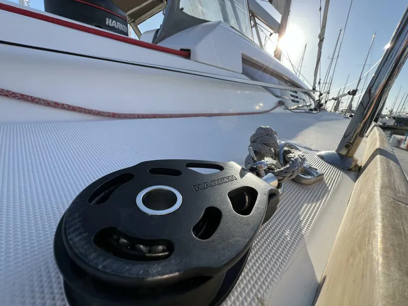 Slide: The Image of Jeanneau 379 2013 - 5003782