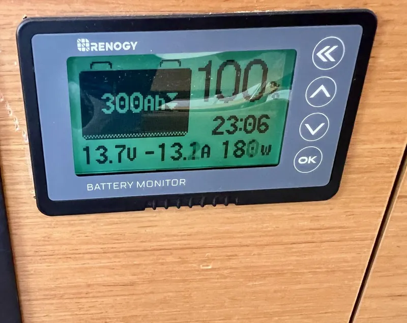 Slide: The Image of Jeanneau 379 2013 - 5003827