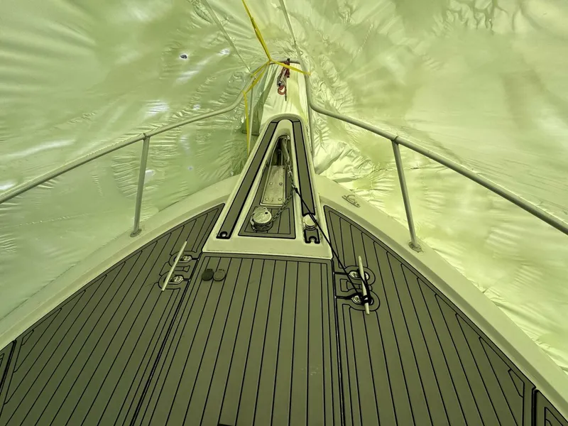 Slide: The Image of Hatteras CONVERTIBLE 1980 - 5008597