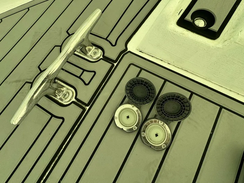 Slide: The Image of Hatteras CONVERTIBLE 1980 - 5008601