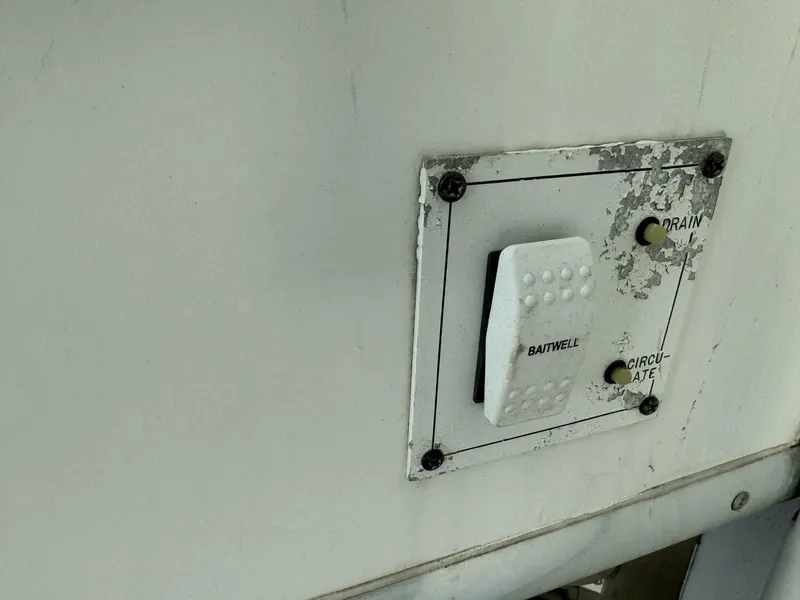 Slide: The Image of Hatteras CONVERTIBLE 1980 - 5008619