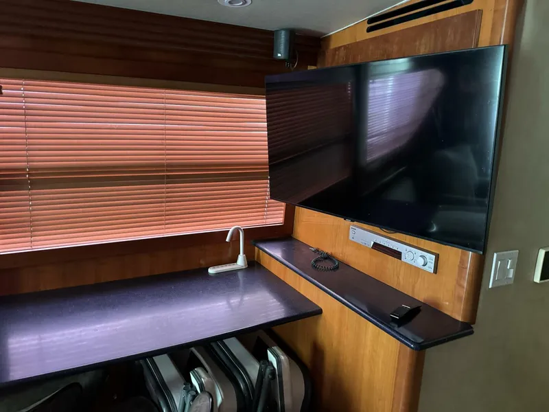 Slide: The Image of Hatteras CONVERTIBLE 1980 - 5008628