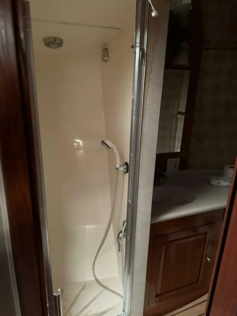 Slide: The Image of Hatteras CONVERTIBLE 1980 - 5008641