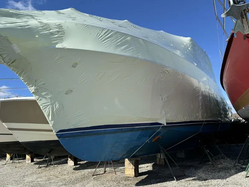 Slide: The Image of Hatteras CONVERTIBLE 1980 - 5008571