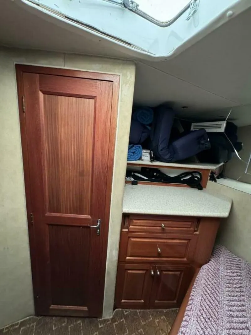 Slide: The Image of Hatteras CONVERTIBLE 1980 - 5008651