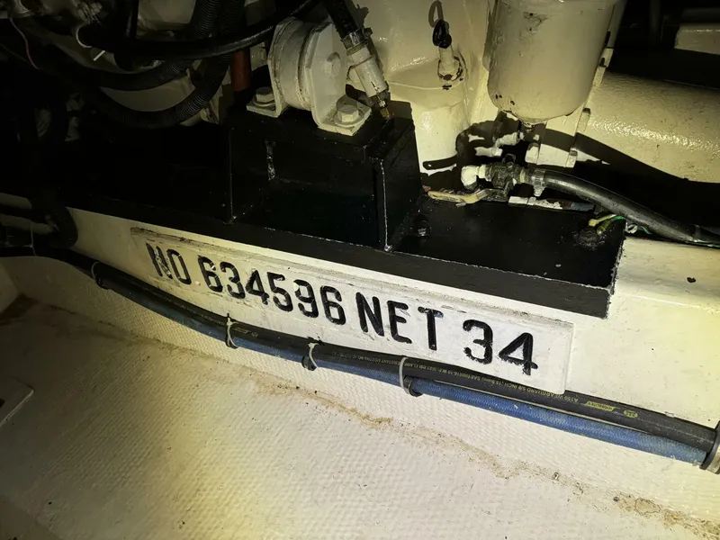 Slide: The Image of Hatteras CONVERTIBLE 1980 - 5008660