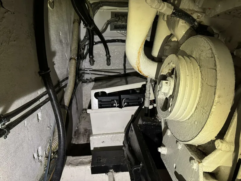 Slide: The Image of Hatteras CONVERTIBLE 1980 - 5008662