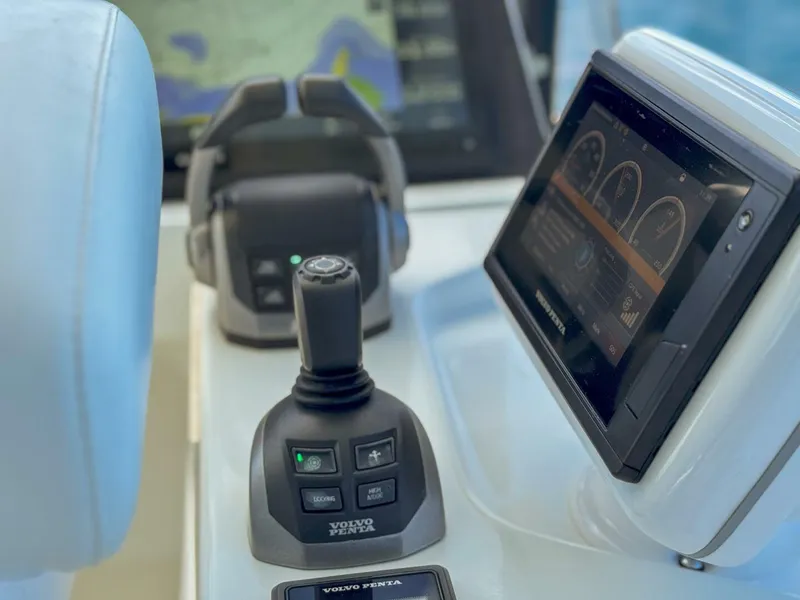 Slide: The Image of Fountaine Pajot MY44 2021 - 5013054