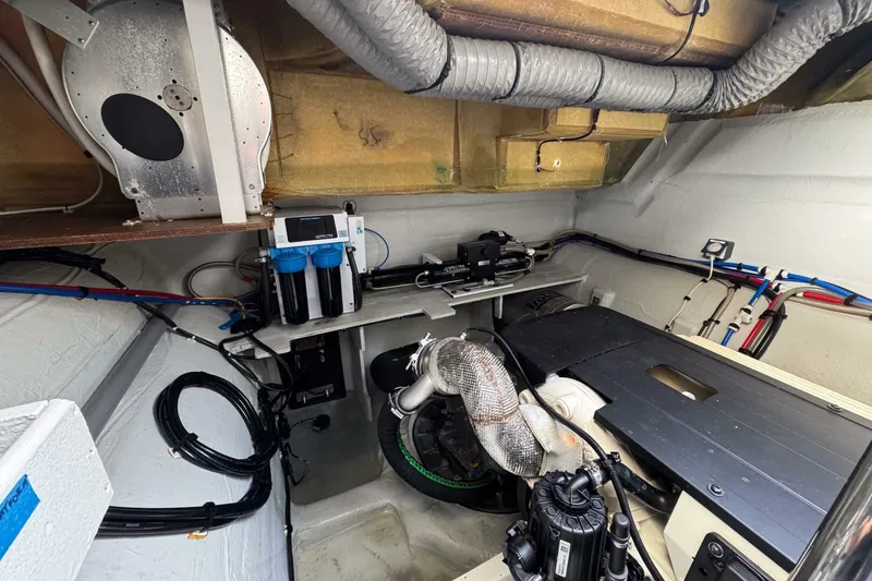 Slide: The Image of Fountaine Pajot MY44 2021 - 5013064