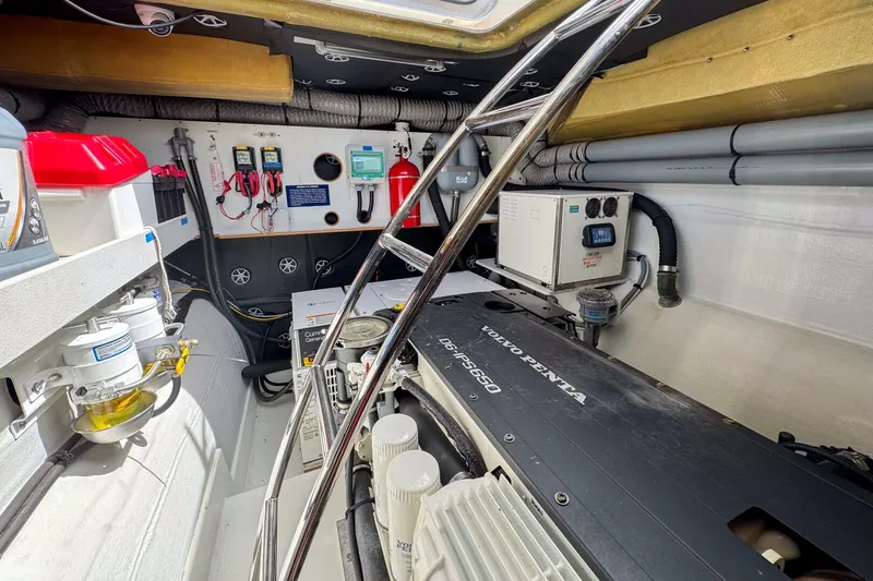 Slide: The Image of Fountaine Pajot MY44 2021 - 5013069