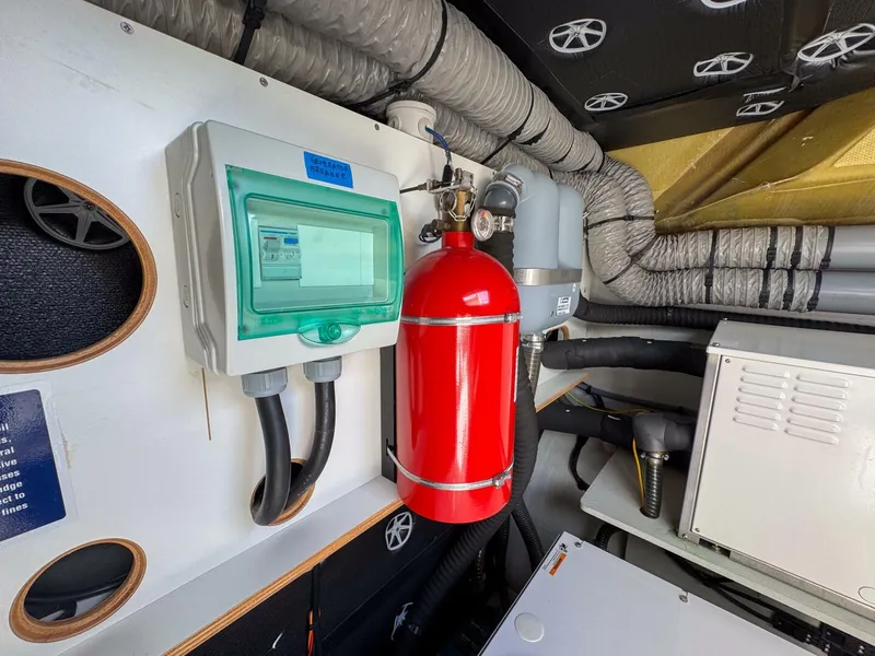 Slide: The Image of Fountaine Pajot MY44 2021 - 5013072