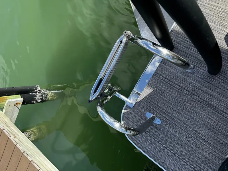 Slide: The Image of Veranda VR22 RC 2020 - 5008413