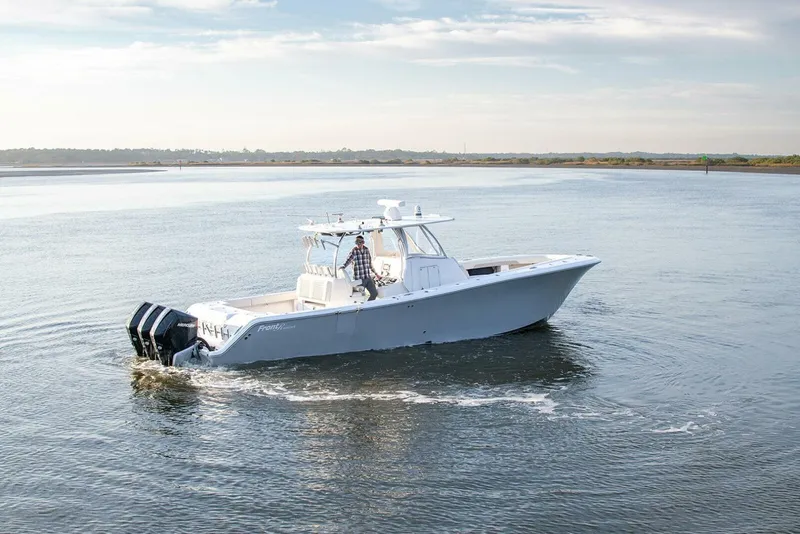 Slide: The Image of Front Runner 36 2021 - 5011331