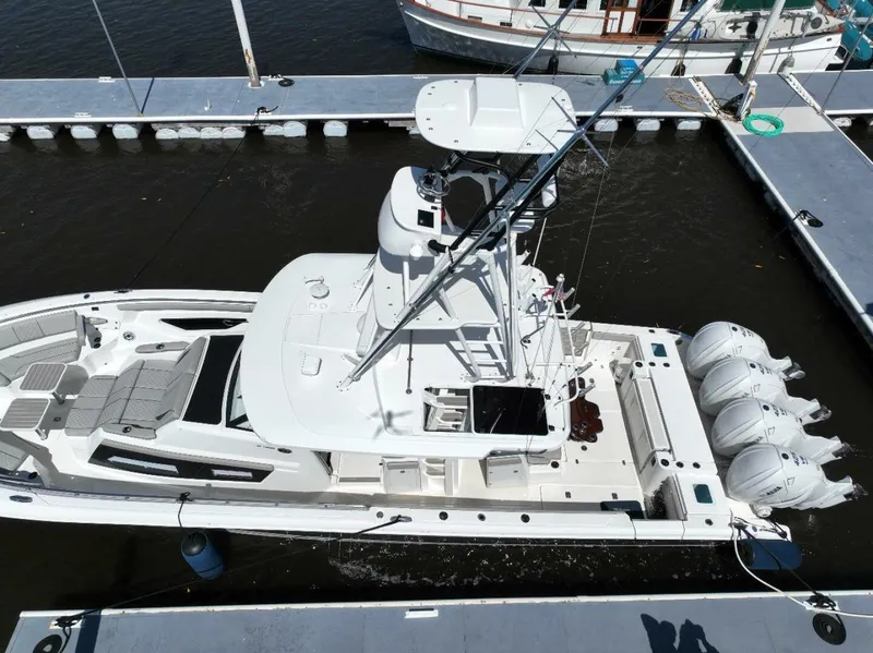Slide: The Image of Pursuit 42 - Happy Hour - Exterior Profile 2022 Pursuit S428 - Happy Hour  - 5011545